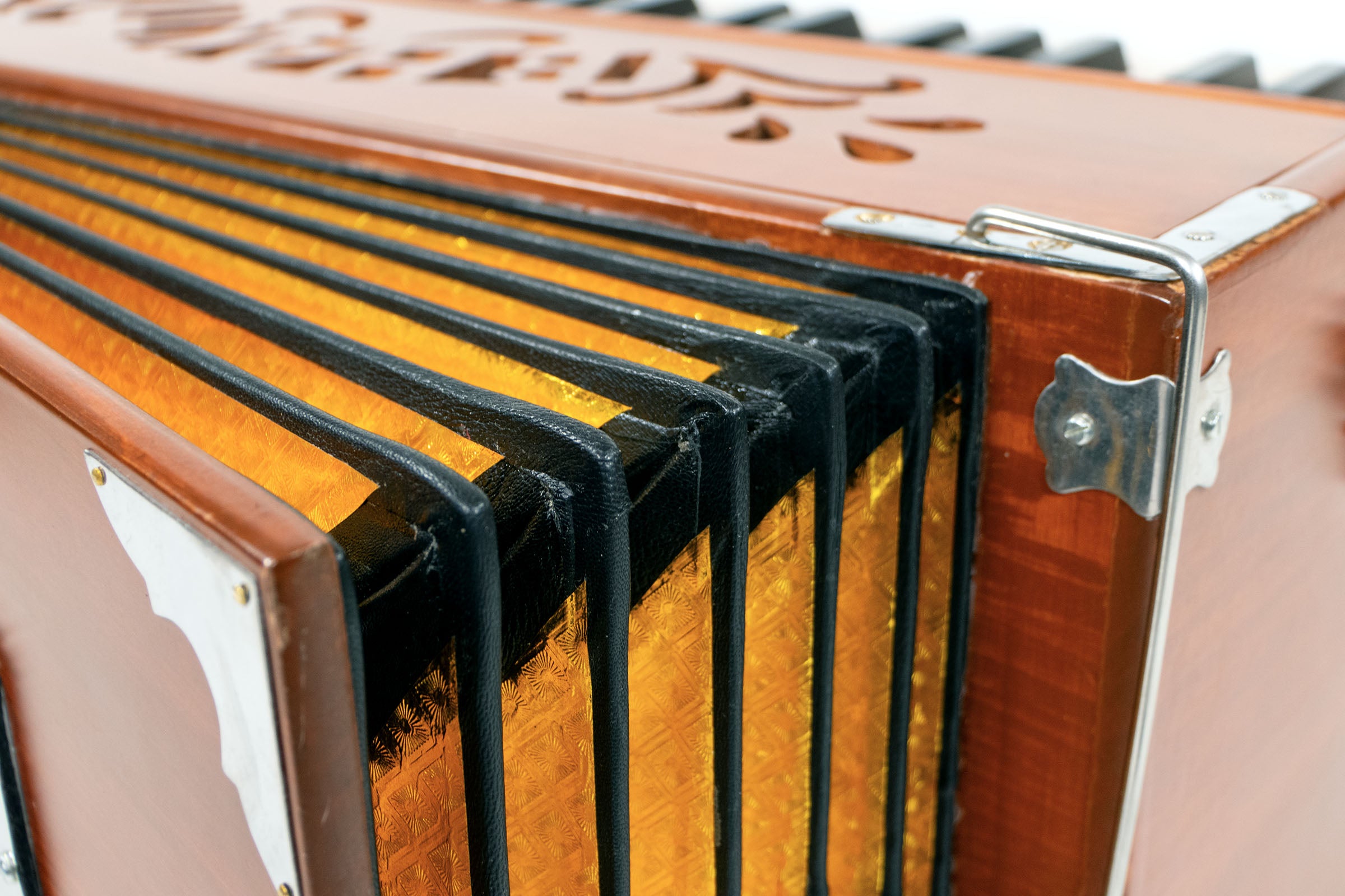 Bhakti Soul Standard Edition light brown