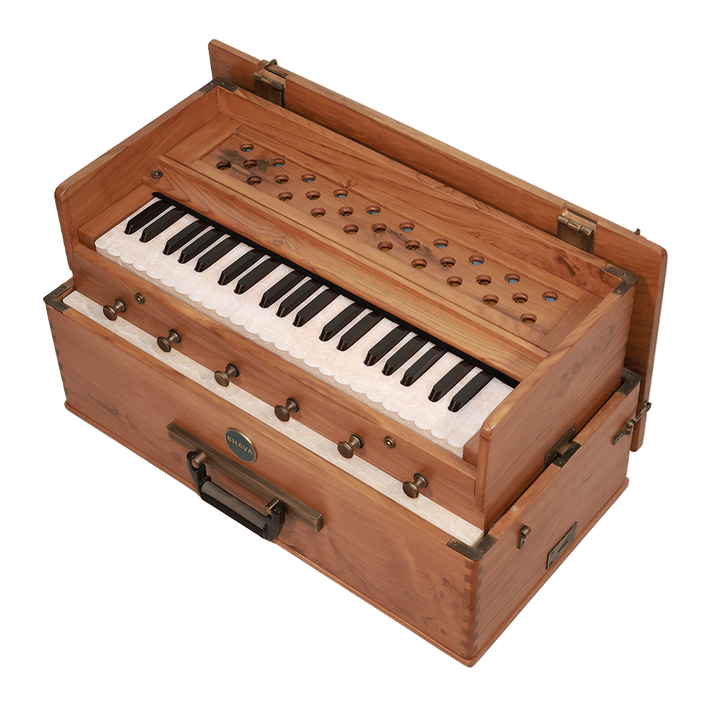Bhava Classic Concert Teak Edition Harmonium Vorderansicht mit Registern
